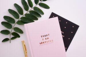 Read more about the article Practicing Gratitude: Transform Your Life with a Simple Mindset Shift